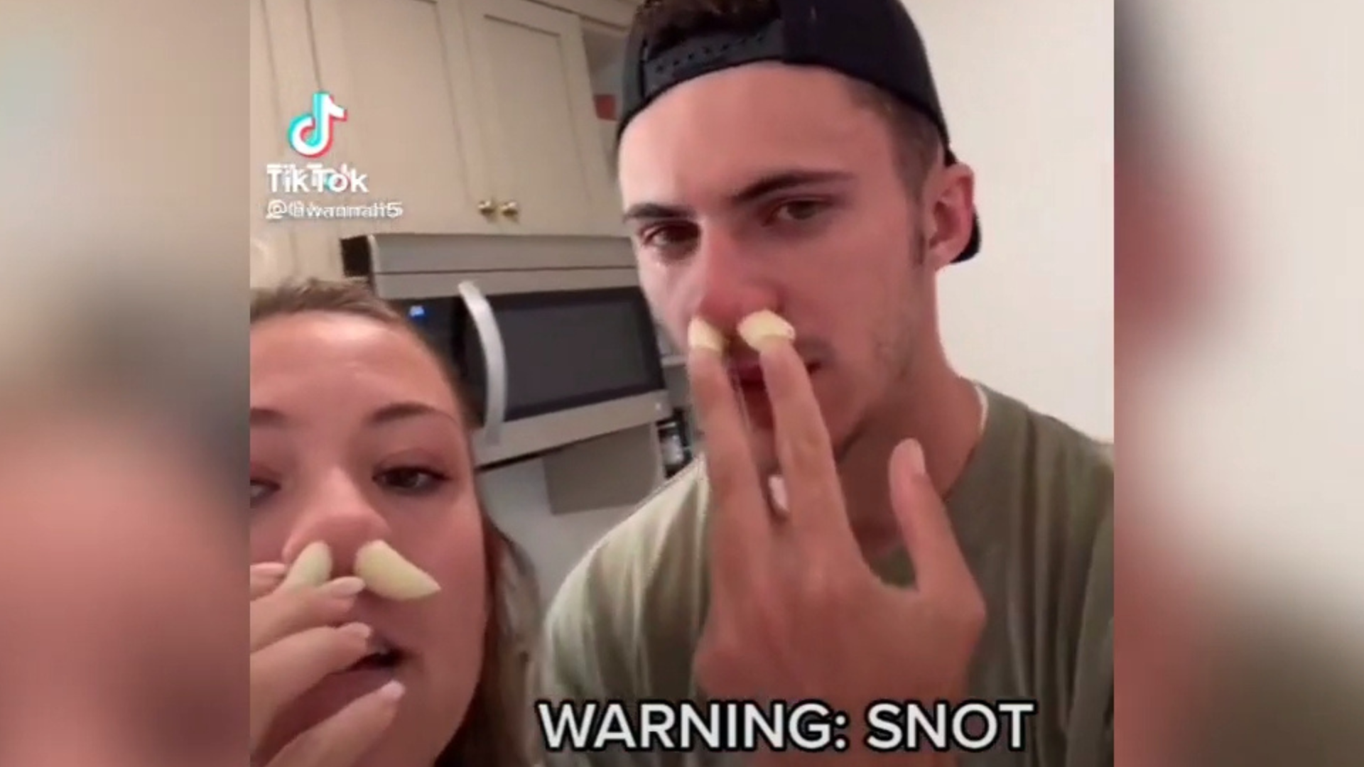 People on TikTok are stuffing garlic in their noses Al Bawaba